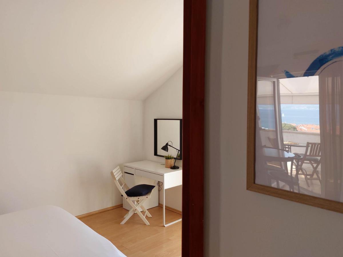 Apartments Natalia Supetar Ngoại thất bức ảnh